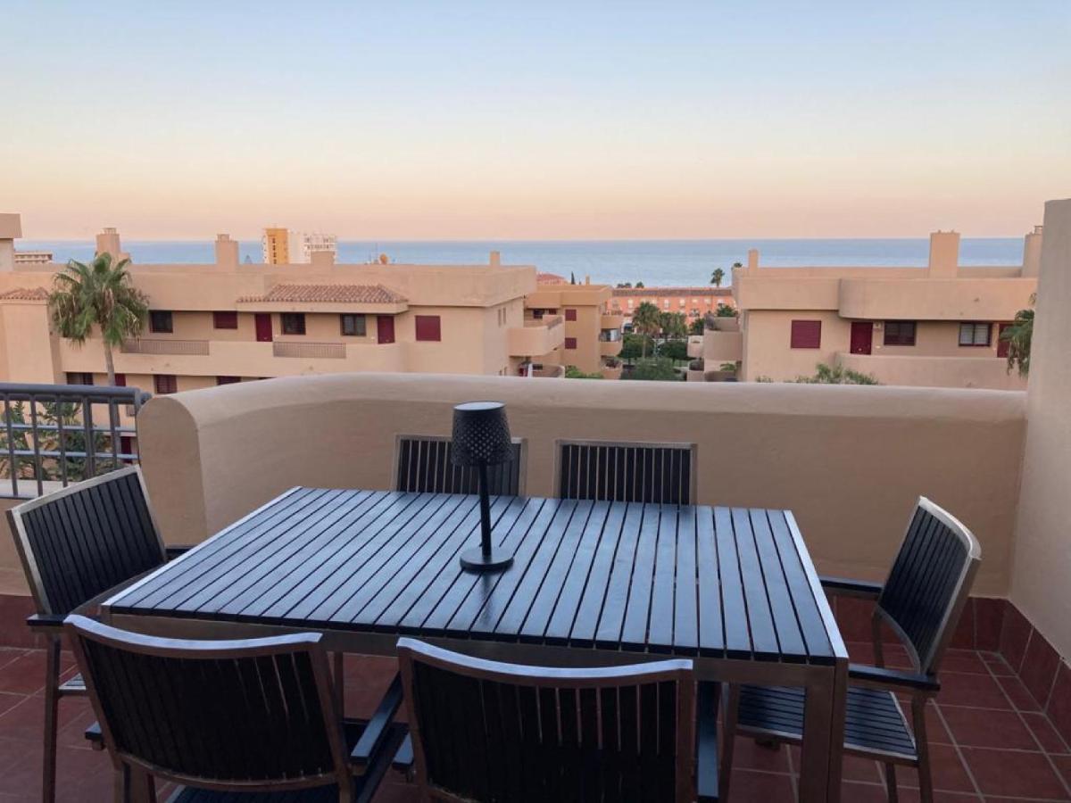 Appartamento Lets In The Sun Blue Cala La Cala De Mijas Esterno foto
