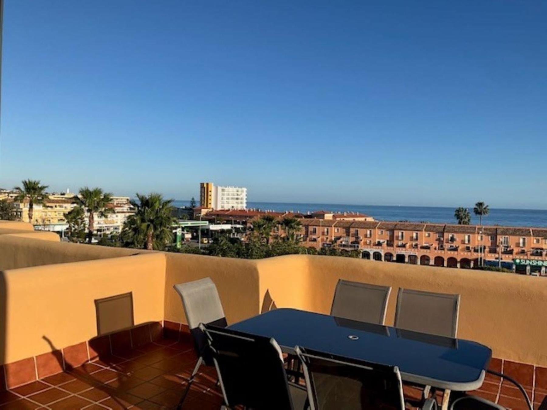 Appartamento Lets In The Sun Blue Cala La Cala De Mijas Esterno foto