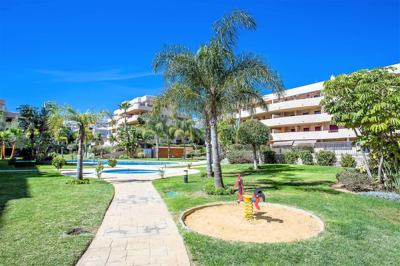 Appartamento Lets In The Sun Blue Cala La Cala De Mijas Esterno foto